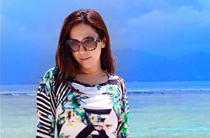 Cantiknya Maia di Lombok Bikin 'Silau', Fans Sindir Mulan Jameela