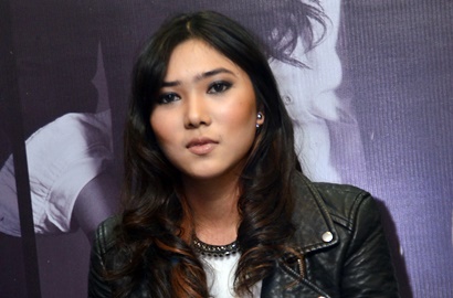 Keren Abis! Isyana Sarasvati Dipilih Jadi Best New Artist Oleh iTunes Indonesia