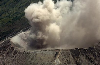 Bromo Siaga, Abu Vulkanik Mulai Dirasakan Warga
