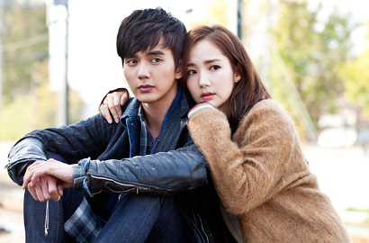 Adegan Emosional Yoo Seung Ho dan Park Min Young Bikin Rating 'Remember' Meroket