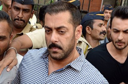 Sempat Dipenjara, Salman Khan Dibebaskan dari Kasus Tabrak Lari 13 Tahun Silam