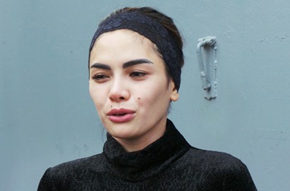 Layaknya PSK Dirazia, Nikita Mirzani dan PR Dihukum Dinsos Menjahit