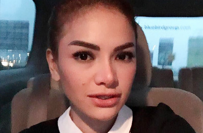 Nikita Mirzani Nangis dan Berontak Saat Dibawa ke Dinsos Pasca Digrebek