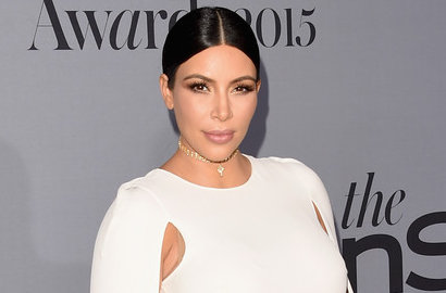 Gara-Gara Menyusui, Kim Kardashian Malah Sumbang Seribu Pasang Sepatu