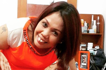 Usai Kuku, Giliran Gigi Kotor Ely Sugigi yang Bikin Netter Ilfeel