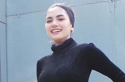 Bugil Saat Ditangkap, Pengacara: Nikita Mirzani Hanya Coba Baju Baru
