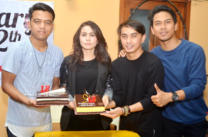Rayakan Ultah Geisha Tanpa Roby, Momo Cs Akui Merasa Sedih