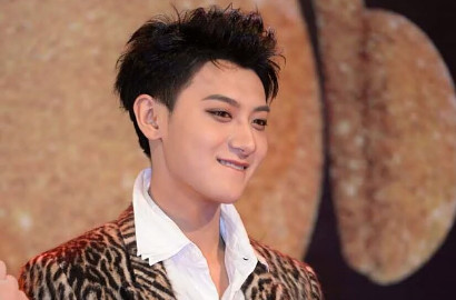 Didapuk sebagai Wajah Paling Menawan Ke-3 di Dunia, Tao Eks EXO Malah Diolok Netter