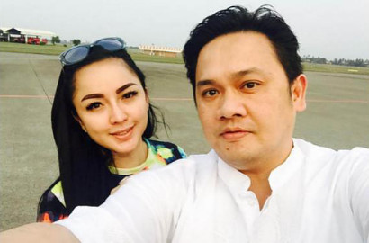 Regina Siap Tuntut Balik Farhat Abbas Sebesar Rp 150 Miliar