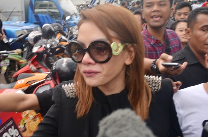 Nikita Mirzani Mengaku Sedang Menstruasi Saat Digrebek di Hotel
