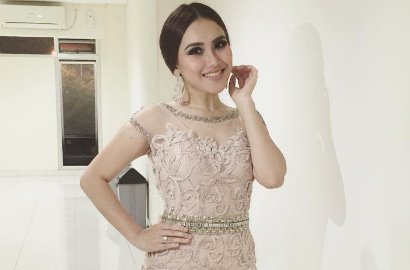 Cantik dan Anggun, Begini Penampilan Ayu Ting Ting Berubah Jadi Ratu Salju