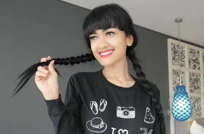 Wah, Julia Perez Rela Jual Mobil Kesayangan Demi Bangun Masjid di Papua