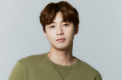 Park Seo Joon Menangis di 'One Night of TV Entertainment'