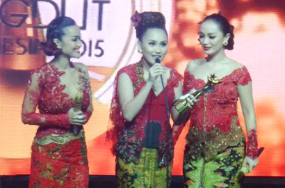 Keren, Ayu Ting Ting dan Zaskia Gotik Boyong Banyak Piala di ADI 2015