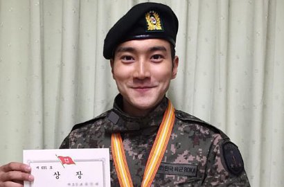 Sudah Kangen Berat, Siwon SuJu Kepergok 'Ciuman' di Militer, Sama Siapa?