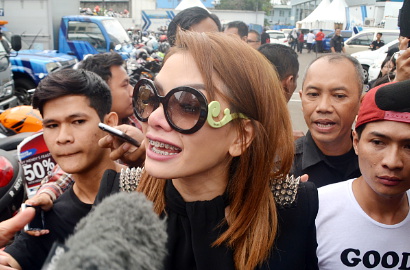 Tak Takut Jadi Tersangka Kasus Prostitusi, Nikita Mirzani Tantang   Polisi