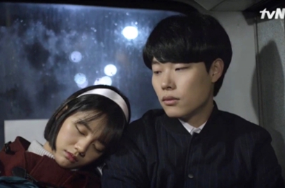 Cieee, Hyeri dan Ryu Jun Yeol 'Reply 1988' Usil Saling Goda di Instagram
