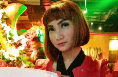 'Pamer' Mobil Mewah di Instagram, Netter Pertanyakan Pekerjaan Roro Fitria