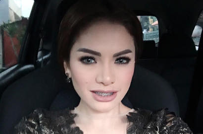 Beredar IG Palsu Nikita Mirzani, Pamer Bukti Transfer Rp 65 Juta dan Tas Isi Uang