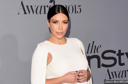 Kim Kardashian Ternyata Laris Manis 'Dijual' di Internet