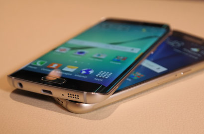 Masih Berjaya Diatas iPhone, Samsung Malah Kurangi Penjualan Ponsel