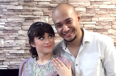 Pernah Dekat Dengan Ayu Ting Ting, Husein Kini Jadi Tunangan Cucu Elvi Sukaesih