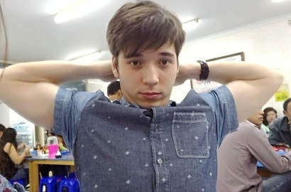Sama-Sama Merah, Ini Beda Motor Steven William di 'Anak Jalanan'