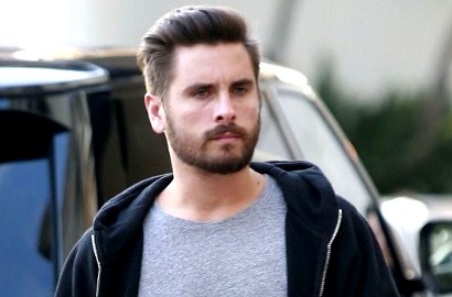 Diduga Kesal dengan Justin Bieber, Scott Disick Sengaja Goda Selena Gomez?