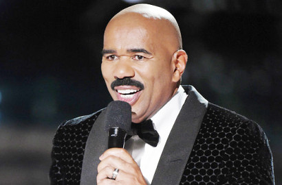 Pasca Insiden Salah Sebut Pemenang di Miss Universe, Steve Harvey Bikin Geger Lagi