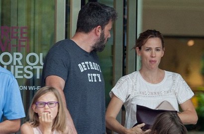 Jennifer Garner Ajak Liburan Natal Demi Rujuk Dengan Ben Affleck
