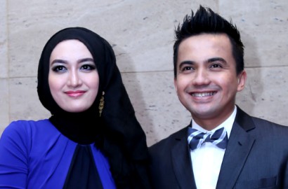Kembali Beredar Kabar Sahrul Gunawan Akan Bercerai, Benarkah?