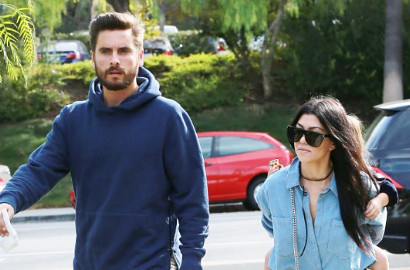 Scott Disick Menangis Tersedu Saat Minta Maaf Telah Khianati Kourtney Kardashian