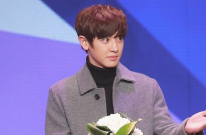 Chanyeol EXO Foto Bareng Lawan Main di 'So I Married My Anti-Fan', Ganteng Siapa?