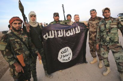 WNI Simpan Foto ISIS Didakwa di Malaysia, Kemlu Berikan Bantuan Hukum