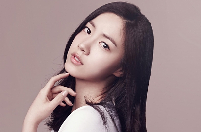 Pamer Foto Cincin di Instagram, Hwayoung Eks T-ara Sudah Tunangan?