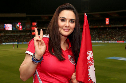 Preity Zinta Dikabarkan Akan Segera Comeback ke Layar Lebar
