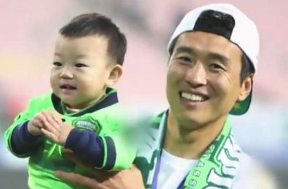 Ditinggal Sendirian, Daebak Bikin Ulah di 'Superman is Back'