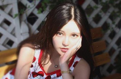 Pacar Show Luo, Grace Chow Tanggapi Rumor Operasi Plastik