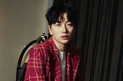 Lee Dong Hwi 'Reply 1988' Konfirmasi Pacari Model, Untuk Dongkrak Popularitas?
