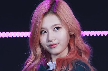 Masih Rookie, Sana Twice Dapat Kado Ultah Mewah Senilai Rp 139 Juta