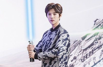 Kolaborasi dengan 'Star Wars', Luhan Jadi Ksatria Jedi di MV 'The Inner Force'