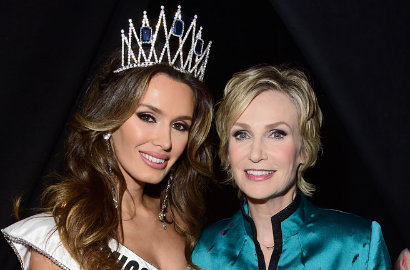 Begini Lucunya Panggung People's Choice Awards 2016 Parodikan Insiden Miss Universe