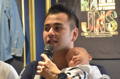 Berencana Liburan ke Eropa, Raffi Ahmad Sibuk Siapkan Baju Buat Rafathar