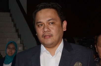 Komentari Pernikahan Regina, Farhat Sebut Maharnya Lebih Besar