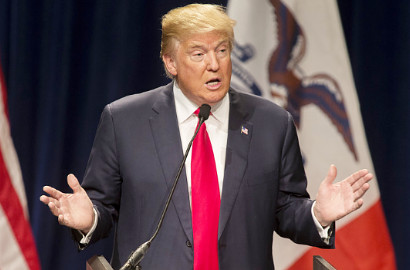 Donald Trump Dituntut Minta Maaf Usai Usir Wanita Muslim Saat Kampanye