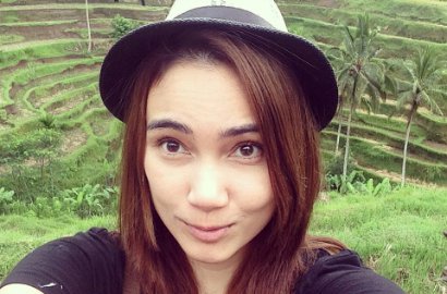 Diisukan Batal Nikah dengan Franky Sihombing, Ini Jawaban Feby Febiola
