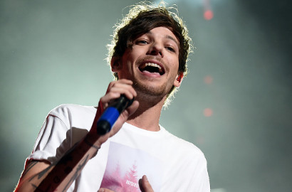 Bareng Pacar Baru, Louis Tomlinson 1D Bakal Temani Ibu dari Bayinya Saat Lahiran