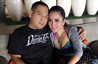 Selain Lakukan KDRT Psikologis, Suami Siri Regina Juga Dituduh Culik Anak