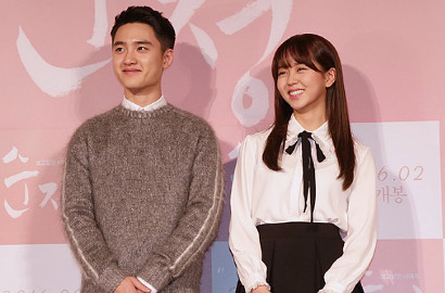 Minta Dukungan Film 'Pure Love', Kim So Hyun Pamer Foto Rangkul D.O. EXO