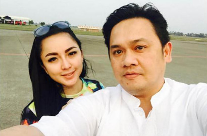 Farhat Abbas Sebut Regina Tergila-Gila padanya Karena Jago di Ranjang